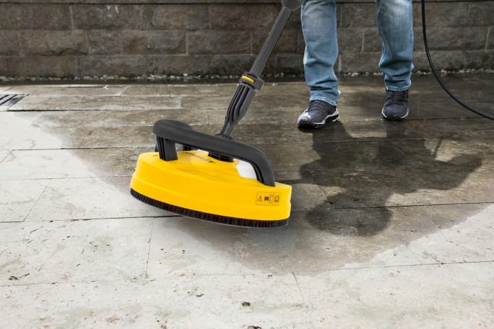 Szczotka-PATIO-CLEANER-ANNOVI-REVERBERI-CZYSZCZENIE-TARASOW-I-PODJAZDOW-Marka-Stanley (1).jpg